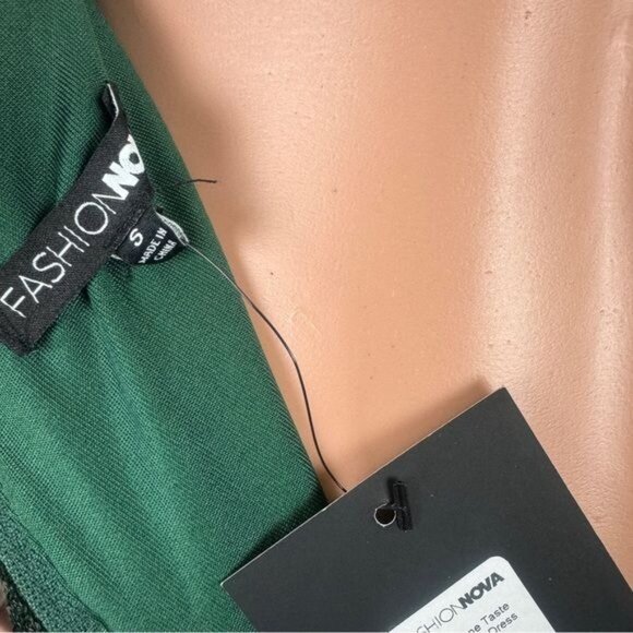 NWT Women's Fashion Nova Champagne Taste Sequin Maxi Dress - Hunter Green - Picture 8 of 10